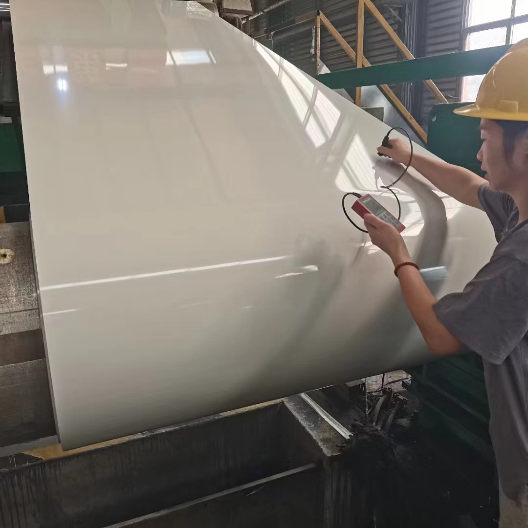 山東氟碳彩涂合金鋁卷30...